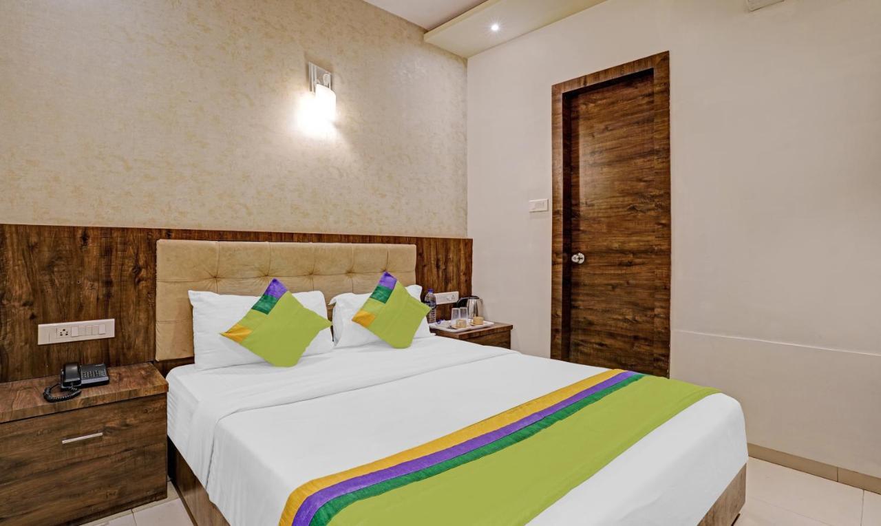 Hotel Bkc Mannat Bombay Esterno foto