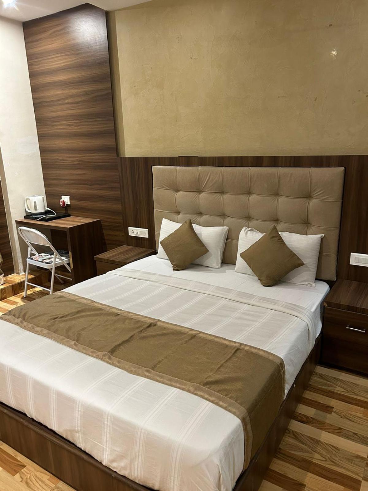 Hotel Bkc Mannat Bombay Esterno foto