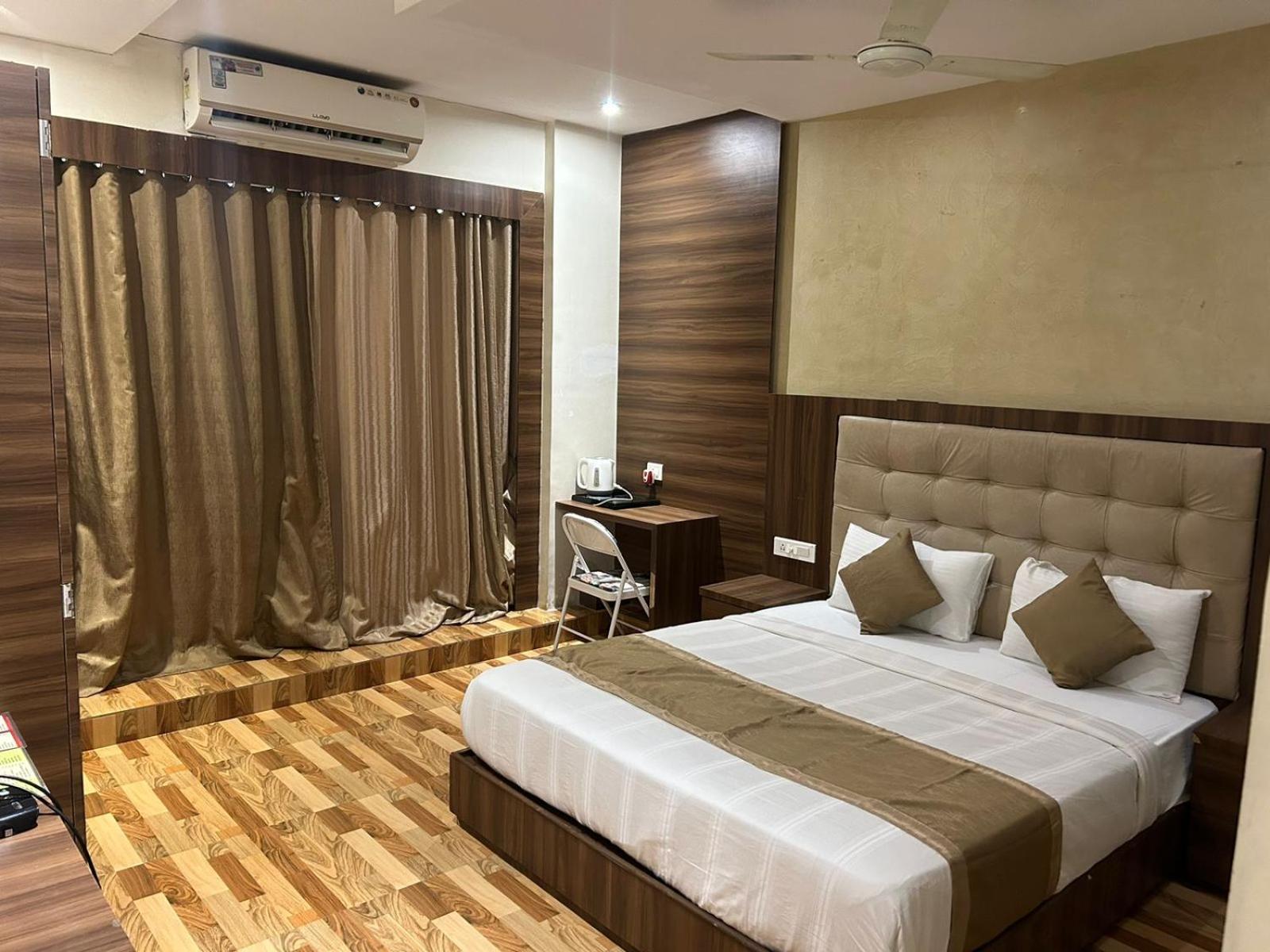 Hotel Bkc Mannat Bombay Esterno foto